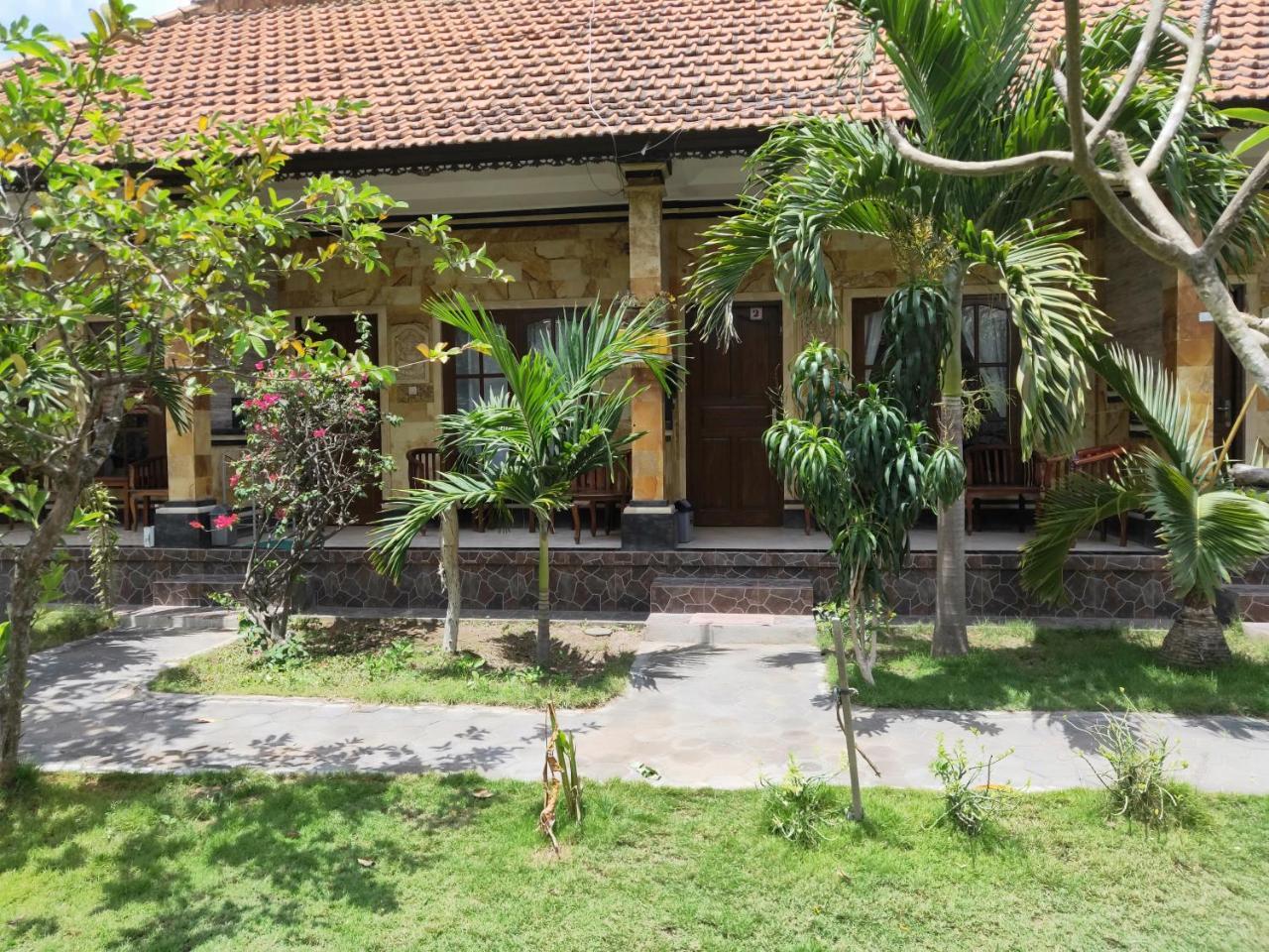 Tiki Bar And More Lembongan Exterior foto