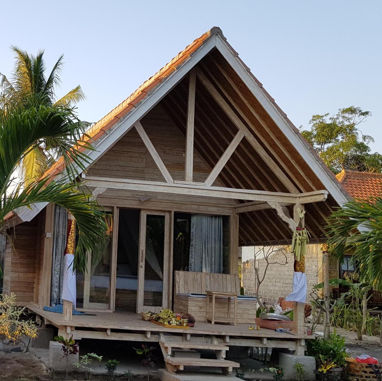 Tiki Bar And More Lembongan Exterior foto